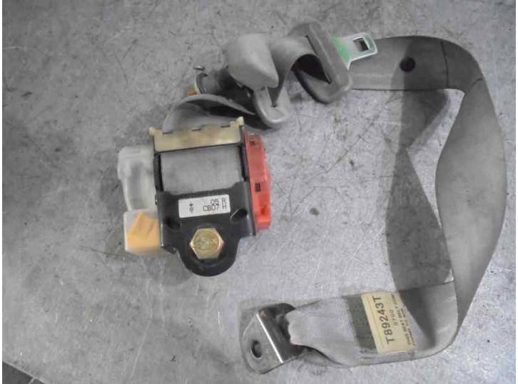 Recambio de cinturon seguridad trasero derecho para mazda premacy (cp) 2.0 turbodiesel referencia OEM IAM 90543A0 90543A0 5 PUER