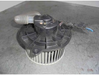 Recambio de motor calefaccion para mazda premacy (cp) 2.0 turbodiesel referencia OEM IAM HB111BJ0EA03OG 8940000 