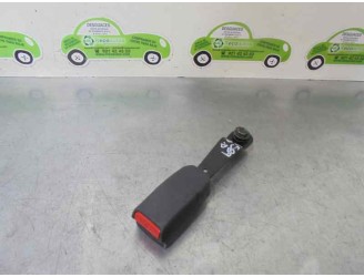 Recambio de enganche cinturon para honda civic berlina 3 (ep1/2) 1.6 vtec cat (d 16 v 1) referencia OEM IAM   5 PUERTAS