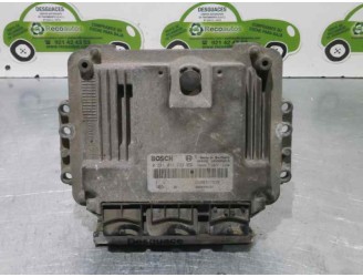 Recambio de centralita motor uce para renault laguna ii grandtour (kg0) 1.9 dci diesel referencia OEM IAM 8200376187 0281011723 