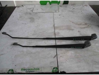 Recambio de brazo limpia delantero derecho para renault scenic rx4 (ja0) 1.9 dci diesel cat referencia OEM IAM 