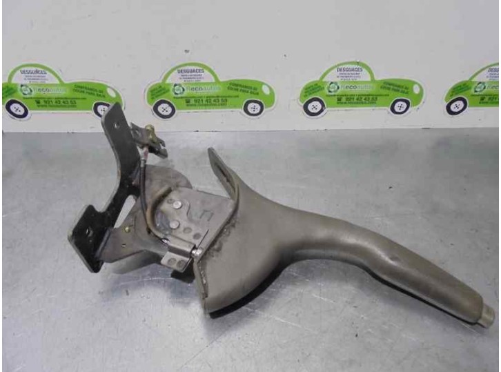Replacement handbrake lever for Hyundai Sonata (Y4) 2.0 16V CAT OEM IAM reference 597103K100QS 