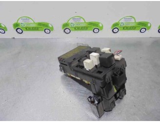 CAJA RELES / FUSIBLES 9540038400 