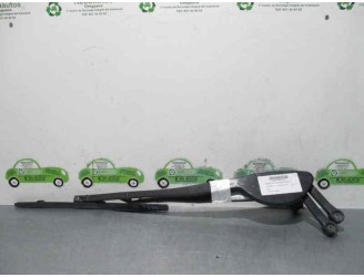 Recambio de brazo limpia delantero derecho para hyundai h 1 2.5 turbodiesel cat referencia OEM IAM 