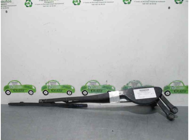 Replacement front right wiper arm for Hyundai H1 2.5 turbodiesel cat OEM IAM reference 