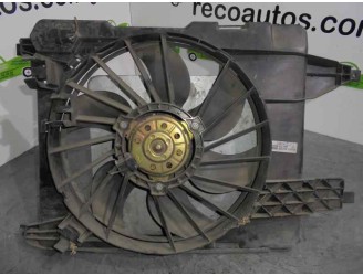 Recambio de electroventilador para renault megane ii classic berlina confort dynamique referencia OEM IAM 8200222998 25201700 IT