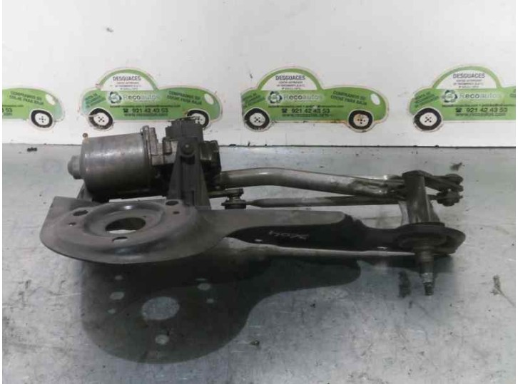 Replacement front wiper motor for Ford Fiesta (CBK) 1.6 TDCi CAT OEM IAM reference 2S6117500AE 