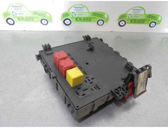Recambio de caja reles / fusibles para opel vectra c berlina 2.2 16v dti cat (y 22 dtr / l50) referencia OEM IAM 13125487 