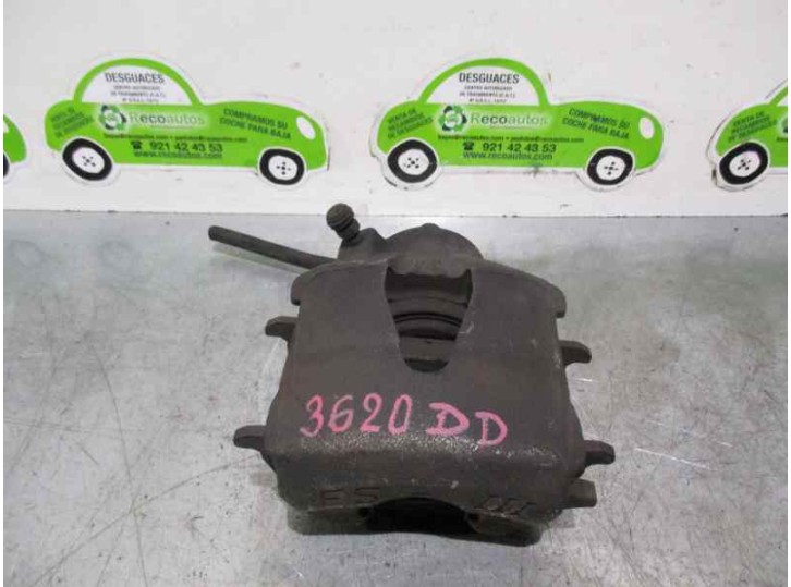 Replacement front right brake caliper for Volkswagen Golf IV saloon (1J1) 1.6 16V OEM IAM reference 828071 ATE