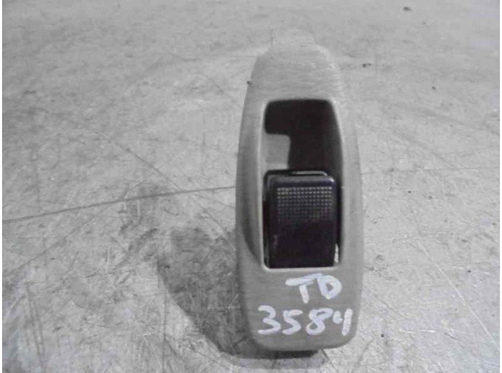 Recambio de mando elevalunas trasero derecho para mazda premacy (cp) 2.0 turbodiesel referencia OEM IAM 