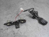 Recambio de mando radio volante para mazda premacy (cp) 2.0 turbodiesel referencia OEM IAM 0500A06 