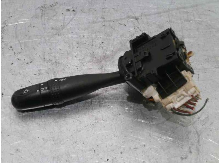 Recambio de mando luces para toyota corolla (e12) 1.6 16v referencia OEM IAM 13010173752 1736481 