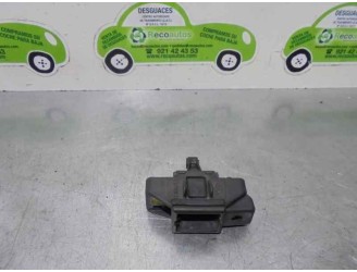 Recambio de cerradura maletero / porton para renault safrane (b54) 2.2 turbodiesel referencia OEM IAM 5 PUERTAS