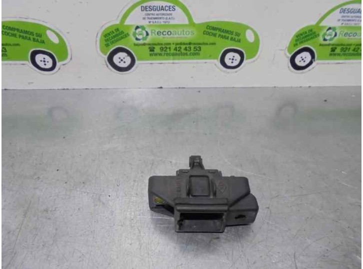 Recambio de cerradura maletero / porton para renault safrane (b54) 2.2 turbodiesel referencia OEM IAM   5 PUERTAS