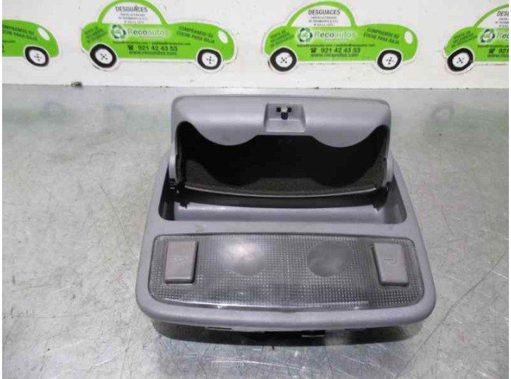 Recambio de luz interior para hyundai elantra (xd) 2.0 crdi cat referencia OEM IAM 