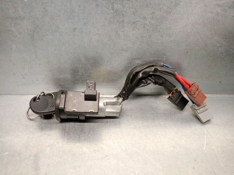 Recambio de conmutador de arranque para citroën saxo 1.4 referencia OEM IAM 962850798B 4162W1 