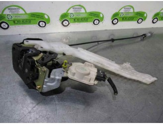 Recambio de cerradura puerta trasera izquierda para hyundai elantra (xd) 2.0 crdi cat referencia OEM IAM  5 PINES 4 PUERTAS