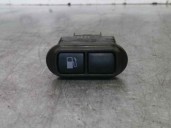 Recambio de boton apertura deposito para kia carnival ii 2.9 crdi cat referencia OEM IAM   