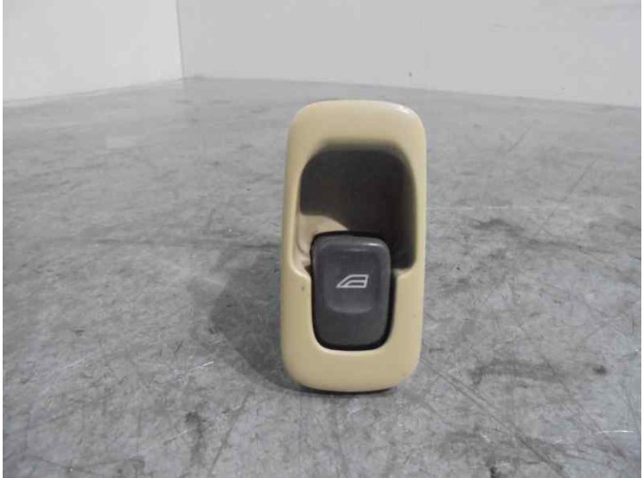 Recambio de mando elevalunas trasero derecho para volvo s80 berlina 2.4 cat referencia OEM IAM 9479903 