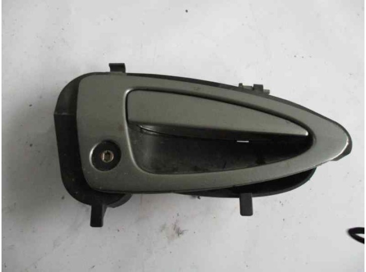 Recambio de maneta exterior delantera derecha para ford cougar (mc) v6 referencia OEM IAM CAJA 2 