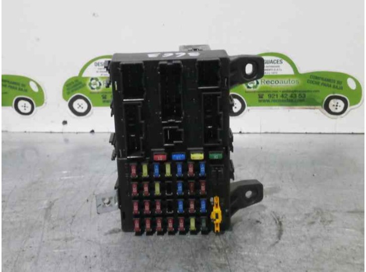 Replacement relay / fuse box for Hyundai Getz (TB) 1.5 CRDi CAT OEM IAM reference 911981C010 AK4587A04533D 