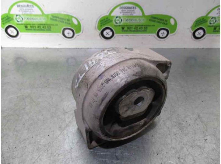 Recambio de soporte motor trasero para mercedes-benz clase a (w169) 1.5 cat referencia OEM IAM A1692400618 