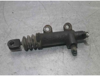 Recambio de bombin embrague para hyundai elantra (xd) 2.0 crdi cat referencia OEM IAM 