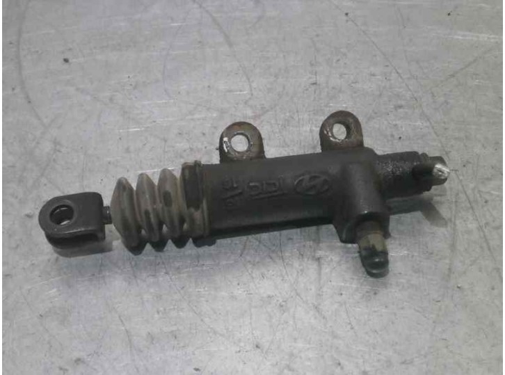 Recambio de bombin embrague para hyundai elantra (xd) 2.0 crdi cat referencia OEM IAM 