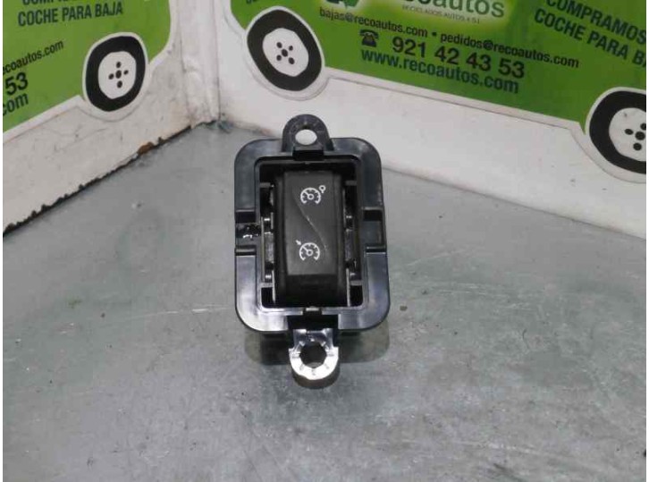 Recambio de mando control velocidad para renault megane iii berlina 5 p tomtom edition referencia OEM IAM  N40637M 