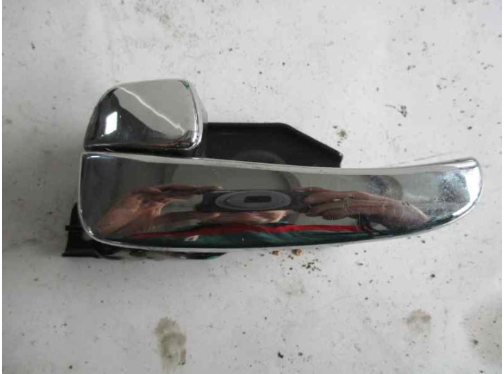 Replacement rear left interior door handle for Hyundai Sonata (Y4) 2.0 16V CAT OEM IAM reference 8261038010 BOX 6 