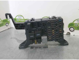 Recambio de caja reles / fusibles para ford mondeo iii (b5y) 2.0 tdci referencia OEM IAM 4S7T14A073AA 3I1021244 