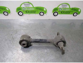 Recambio de brazo suspension superior trasero derecho para volvo v40 familiar 2.0 turbo cat referencia OEM IAM 