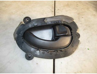 Replacement front right interior door handle for Peugeot 406 Coupé (S1/S2) 2.0 OEM IAM reference BOX 1 