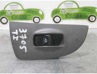 Replacement rear left window regulator switch for Hyundai Elantra (XD) 2.0 CRDi CAT OEM IAM reference 935782D000 