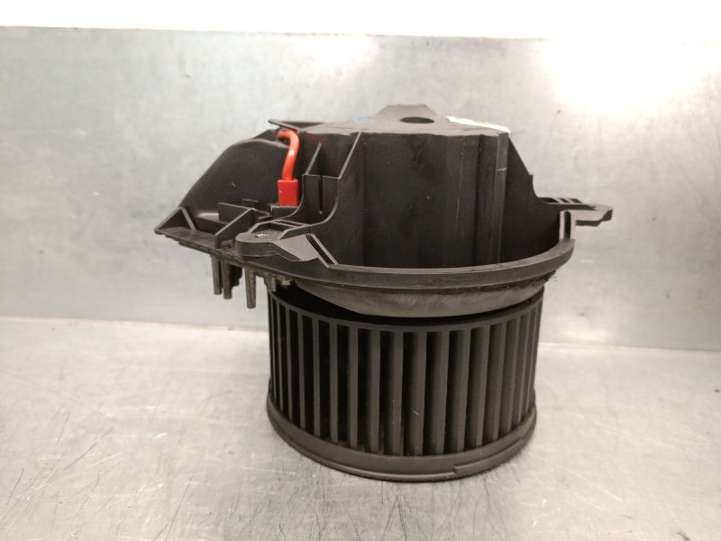 Recambio de motor calefaccion para citroën saxo 1.4 referencia OEM IAM 6441K8 6441K8 658083S VALEO