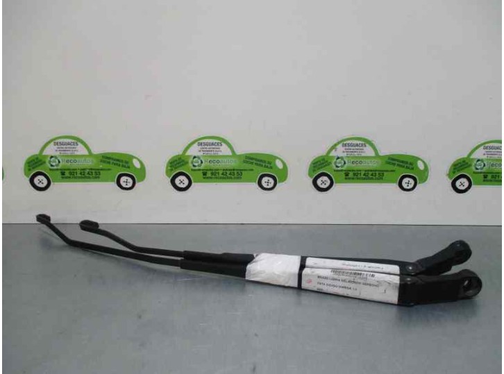 Recambio de brazo limpia delantero derecho para tata indigo marina 1.4 referencia OEM IAM 