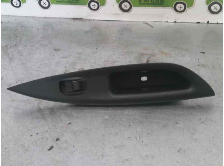 Recambio de mando elevalunas trasero derecho para mazda 6 berlina (gg) 2.0 cat referencia OEM IAM GJ6A685L1 