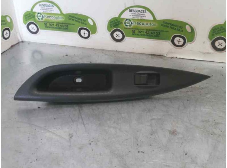 Recambio de mando elevalunas trasero izquierdo para mazda 6 berlina (gg) 2.0 cat referencia OEM IAM GJ6A685L6 