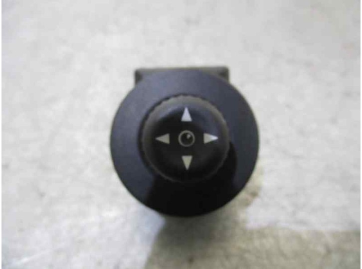 Replacement mirror control switch for Citroën Berlingo 2.0 HDi cat (RHY / DW10TD) OEM IAM reference 