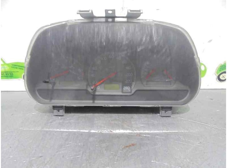 Recambio de cuadro instrumentos para volvo s40 berlina 1.9 diesel referencia OEM IAM 30857569 30887708 