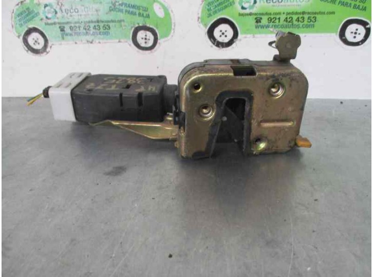 Replacement rear left door lock for Volvo S40 saloon 1.9 diesel OEM IAM reference 3 PINS 4 DOORS