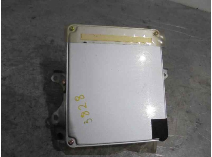 Recambio de centralita motor uce para toyota corolla (e11) 1.6 16v referencia OEM IAM 896611A780 1757009233 DENSO