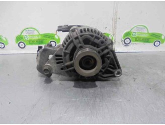 Recambio de alternador para nissan micra (k11) 1.3 16v cat referencia OEM IAM 2310054B61 0120335008 BOSCH