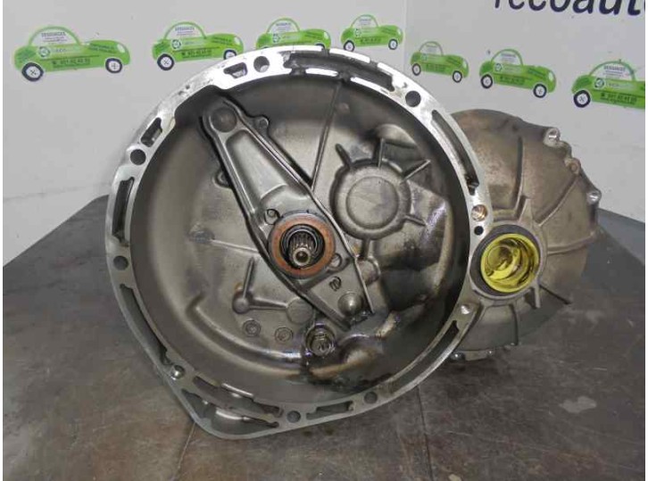 Recambio de caja cambios para smart coupe 0.6 turbo cat referencia OEM IAM 0003202V016 02030247413 