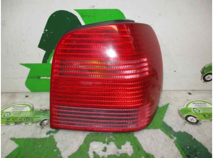 Recambio de piloto trasero derecho para volkswagen polo berlina (6n2) 1.0 referencia OEM IAM 3 PUERTAS