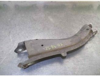 Recambio de brazo suspension inferior trasero derecho para volvo s80 berlina d5 kinetic referencia OEM IAM 