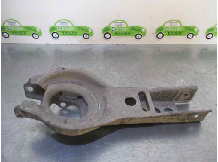 Recambio de brazo suspension inferior trasero izquierdo para volvo s80 berlina d5 kinetic referencia OEM IAM 9492050  