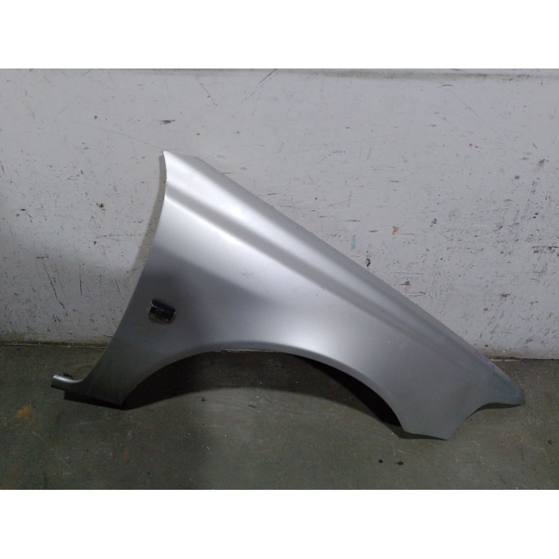 Recambio de aleta delantera derecha para volvo s40 i (644) 1.8 i referencia OEM IAM 30844334 30844334 