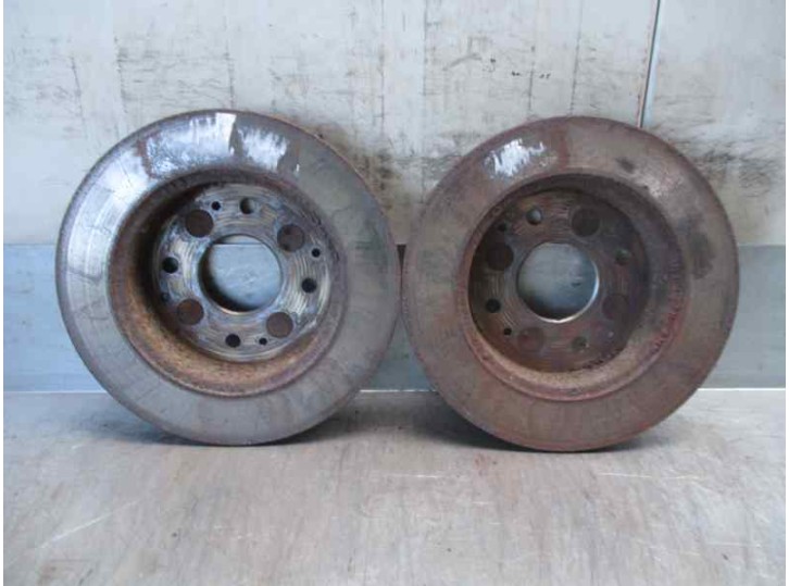 Recambio de disco freno trasero para honda accord berlina (cc/ce) 1.8 cat referencia OEM IAM 