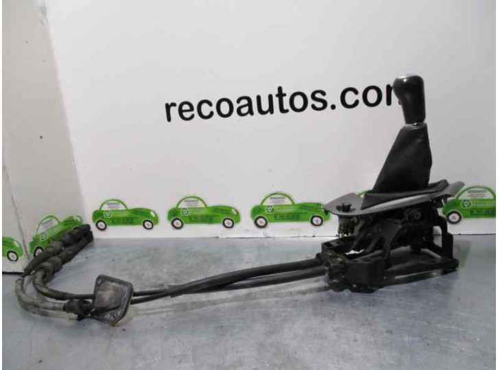 Recambio de palanca cambio para toyota corolla (e12) 1.4 turbodiesel cat referencia OEM IAM 046869 